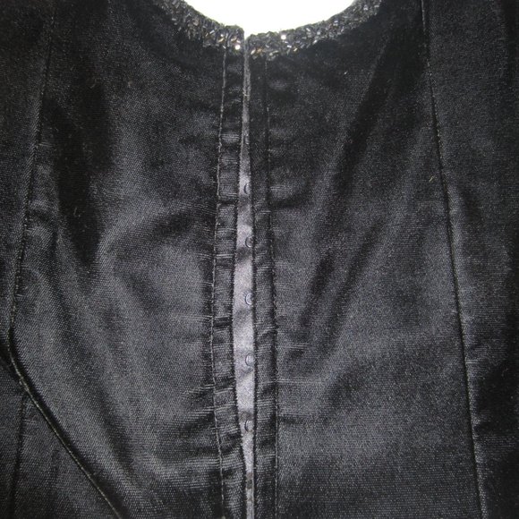 luxury vest - Picture 7 of 7